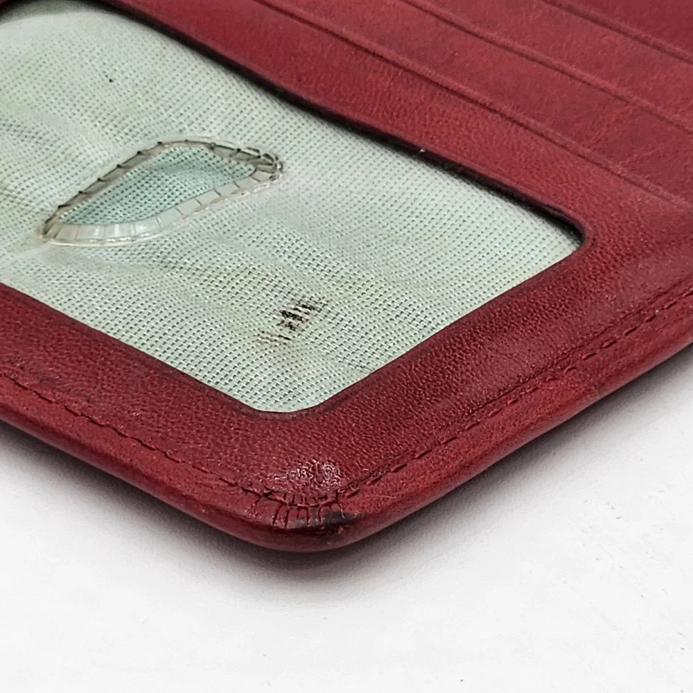 Hobo International Euro Slide Red Leather Wallet Credit‎ Card Passport Case